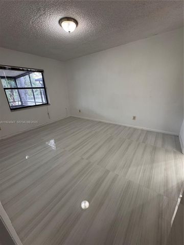 3625 SW 70th Ave 23-X, Miramar, FL 33023