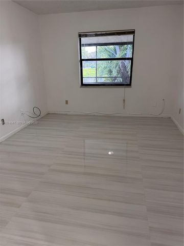 3625 SW 70th Ave 23-X, Miramar, FL 33023