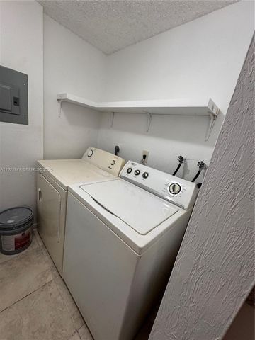 3625 SW 70th Ave 23-X, Miramar, FL 33023