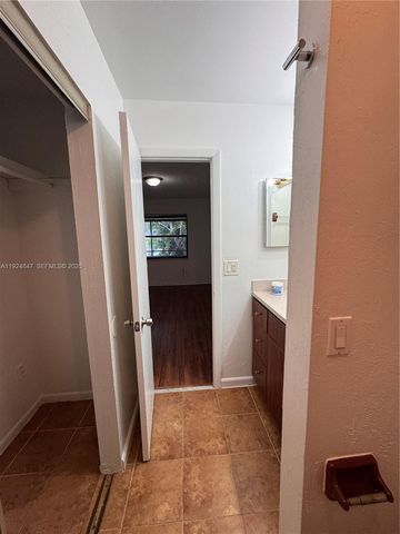 3625 SW 70th Ave 23-X, Miramar, FL 33023