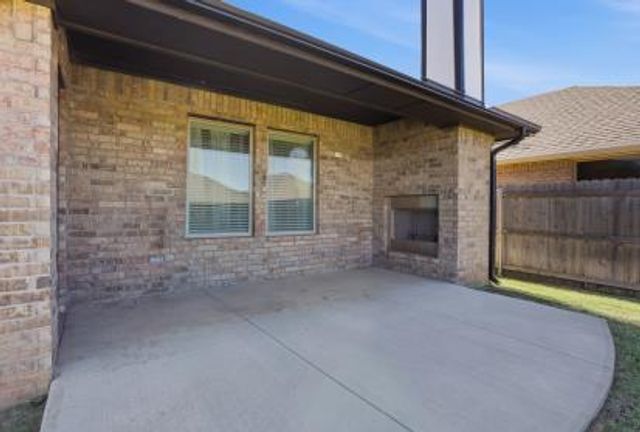 9221 NW 91st Street, Yukon, OK 73099