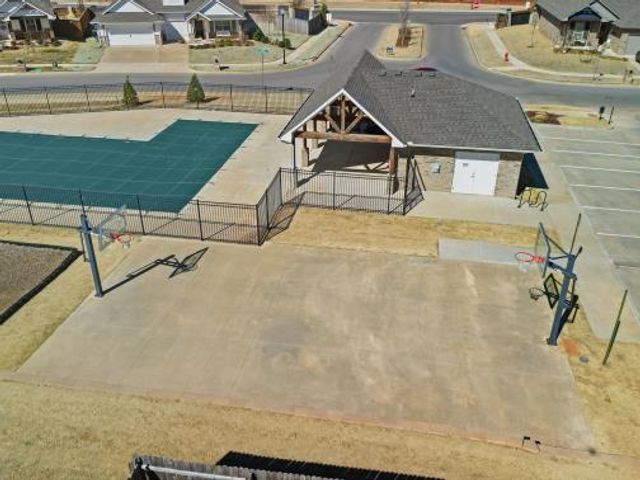9221 NW 91st Street, Yukon, OK 73099