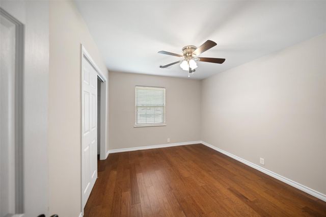 5203 Chantilly Lane, Houston, TX 77092