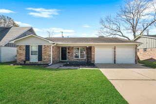 5203 Chantilly Lane, Houston, TX 77092