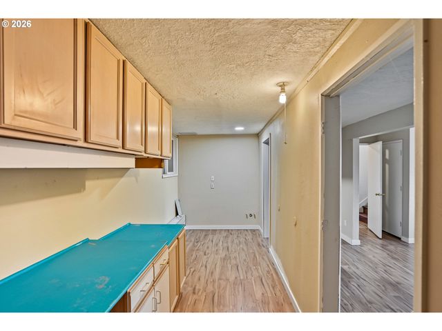 4805 Se 7TH Ave, Salem, OR 97302