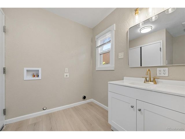 2102 W 29th St, Pueblo, CO 81008