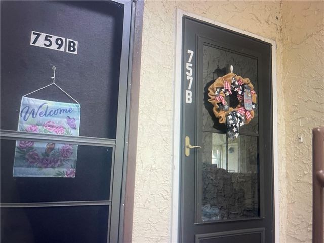 757 MIDWAY DRIVE B, Ocala, FL 34472