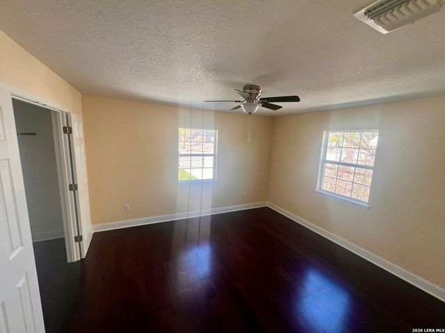 38 Carlota, San Antonio, TX 78228