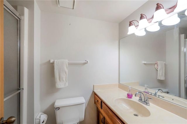 8409 Westridge Road, Raytown, MO 64138