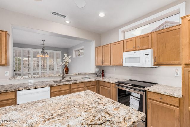 22637 N HERMOSILLO Drive, Sun City West, AZ 85375