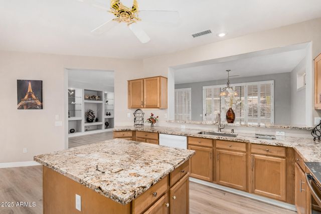 22637 N HERMOSILLO Drive, Sun City West, AZ 85375