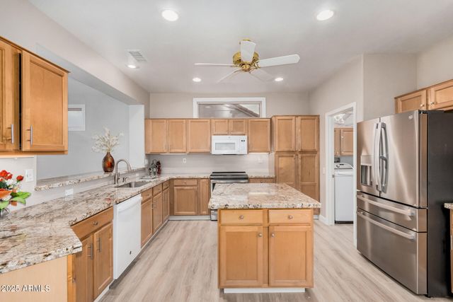 22637 N HERMOSILLO Drive, Sun City West, AZ 85375