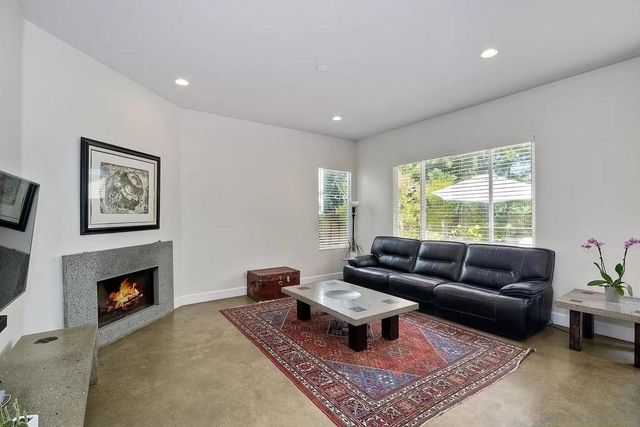 5778 Concord Woods, San Diego, CA 92130