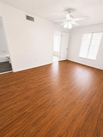1727-1727 NE 2ND STREET 1, Ocala, FL 34470