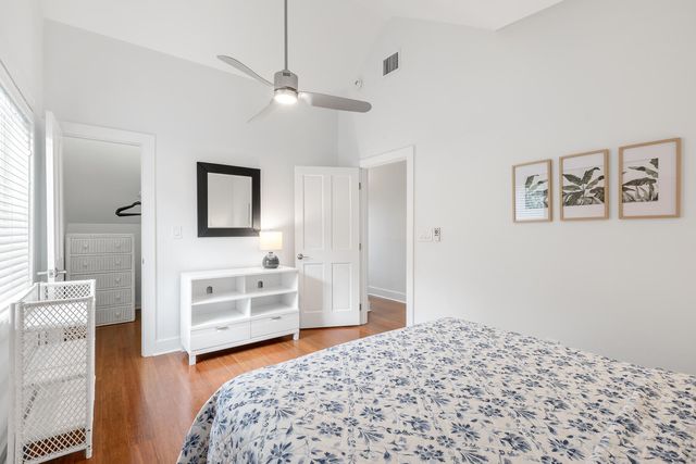 1011 Simonton Street R1, Key West, FL 33040