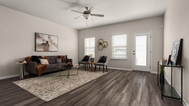 174 El Capitan LOOP, Dripping Springs, TX 78620