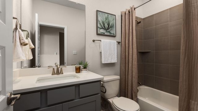 174 El Capitan LOOP, Dripping Springs, TX 78620