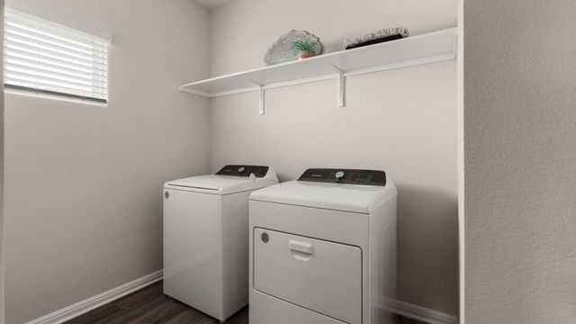 174 El Capitan LOOP, Dripping Springs, TX 78620