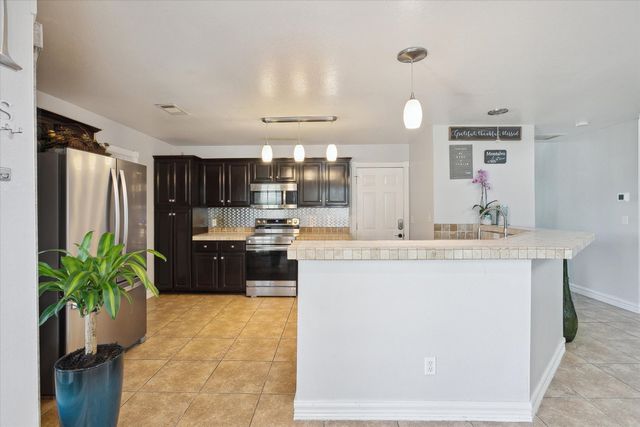 117 Lost Oak Drive, Azle, TX 76020