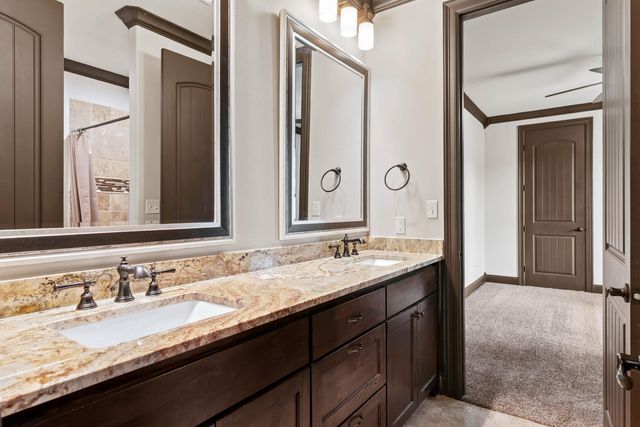 1417 Skogee Cir, Longview, TX 75605