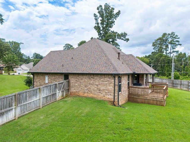 1417 Skogee Cir, Longview, TX 75605