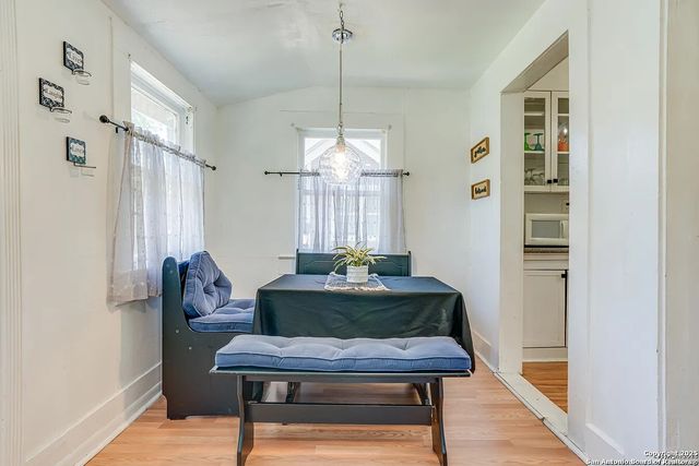 1822 woodlawn, San Antonio, TX 78201