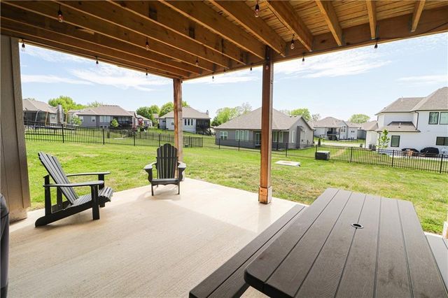 4720 NE Freehold Drive, Lee's Summit, MO 64064