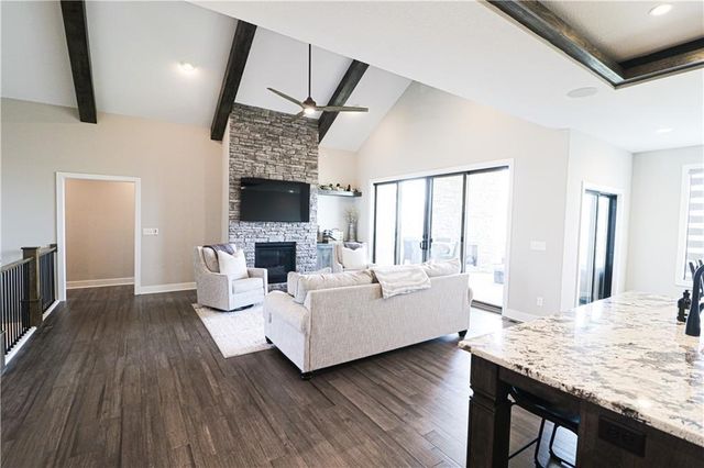 4720 NE Freehold Drive, Lee's Summit, MO 64064