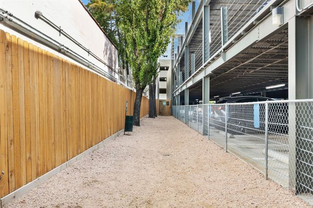 3231 Allen Parkway Parkway 1115, Houston, TX 77019