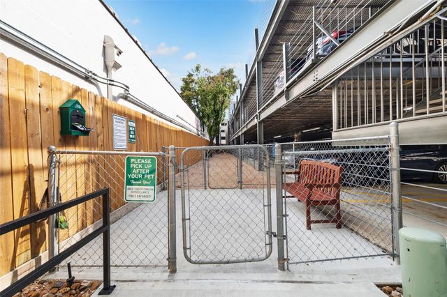 3231 Allen Parkway Parkway 1115, Houston, TX 77019