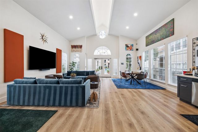 3231 Allen Parkway Parkway 1115, Houston, TX 77019