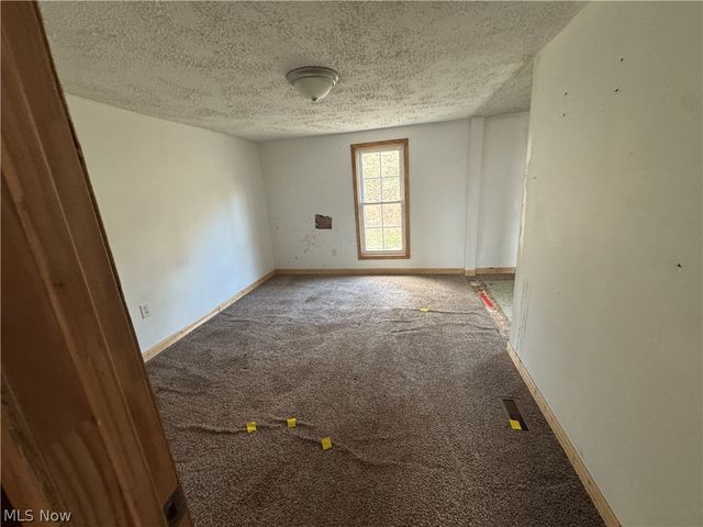 2510 Parkview Drive, Belpre, OH 45714