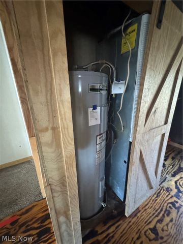 2510 Parkview Drive, Belpre, OH 45714