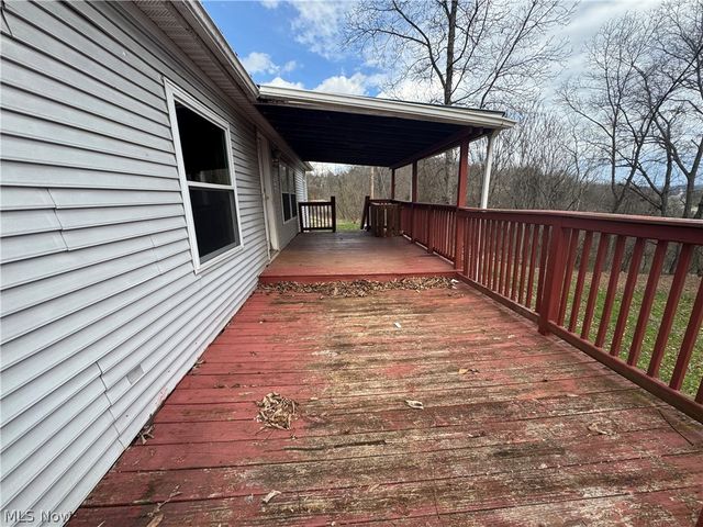 2510 Parkview Drive, Belpre, OH 45714