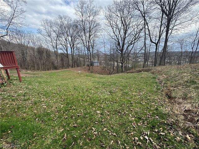 2510 Parkview Drive, Belpre, OH 45714