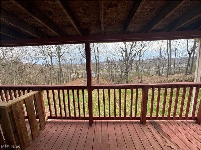 2510 Parkview Drive, Belpre, OH 45714