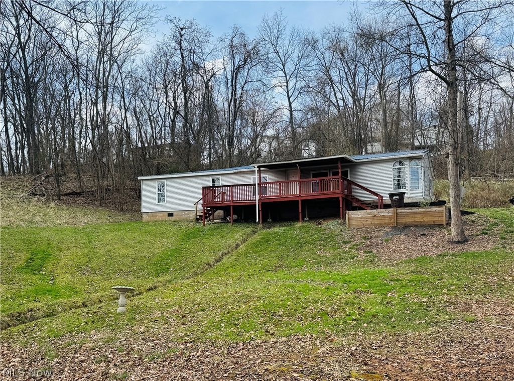 2510 Parkview Drive, Belpre, OH 45714