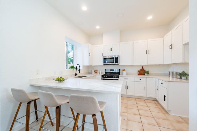 8111 Matchlock CV, Austin, TX 78729