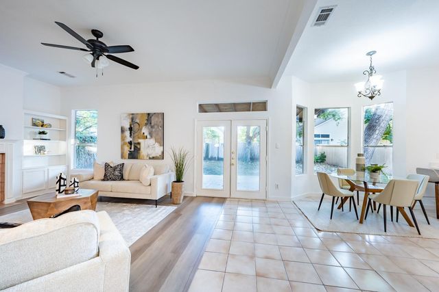 8111 Matchlock CV, Austin, TX 78729