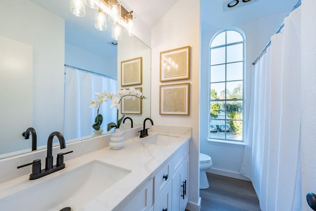 8111 Matchlock CV, Austin, TX 78729