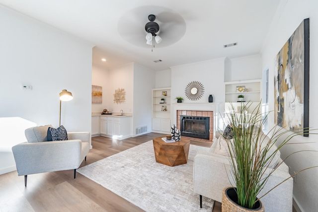 8111 Matchlock CV, Austin, TX 78729