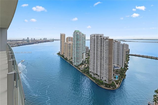 300 Biscayne Boulevard Way 3404, Miami, FL 33131