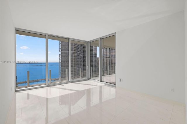 300 Biscayne Boulevard Way 3404, Miami, FL 33131