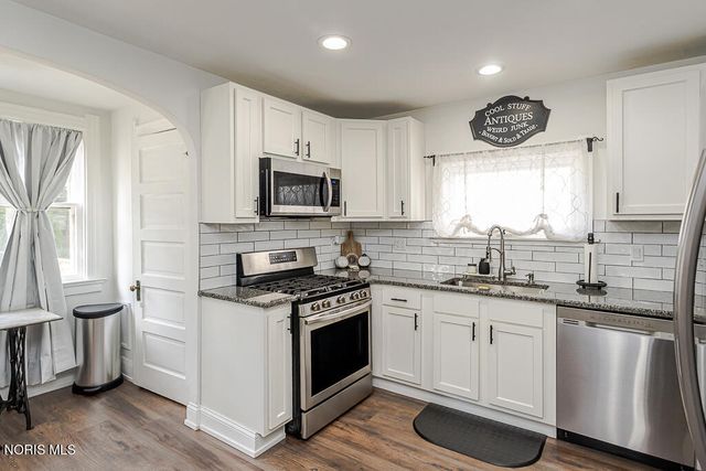 159 Princeton Drive, Toledo, OH 43614
