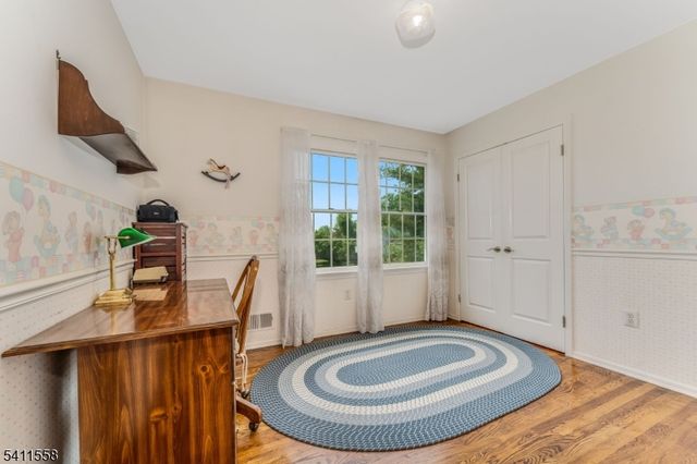 36 Bradley Ln, Bridgewater Twp., NJ 08807