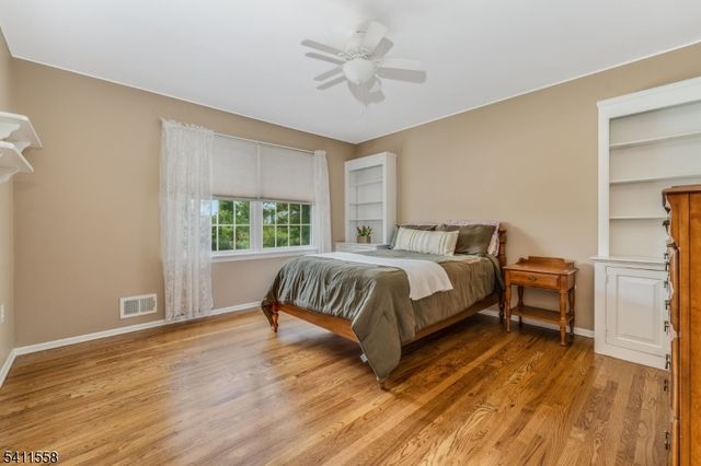 36 Bradley Ln, Bridgewater Twp., NJ 08807