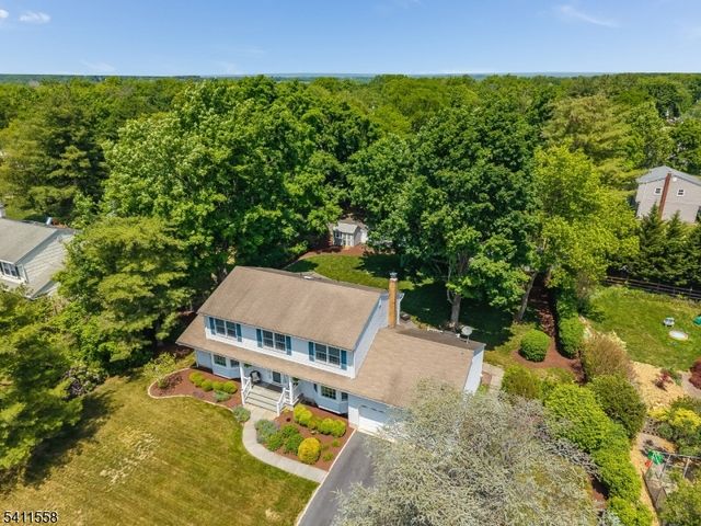 36 Bradley Ln, Bridgewater Twp., NJ 08807