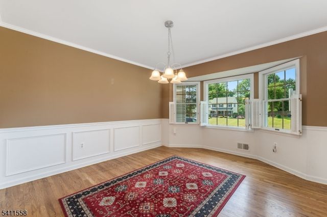 36 Bradley Ln, Bridgewater Twp., NJ 08807