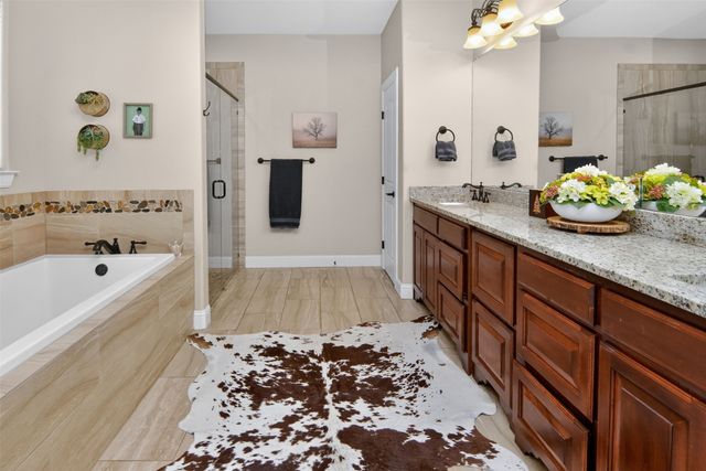 206 Oak Tree Court, Poolville, TX 76487