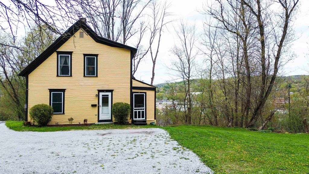 20 Bassett Street, Barre City, VT 05641